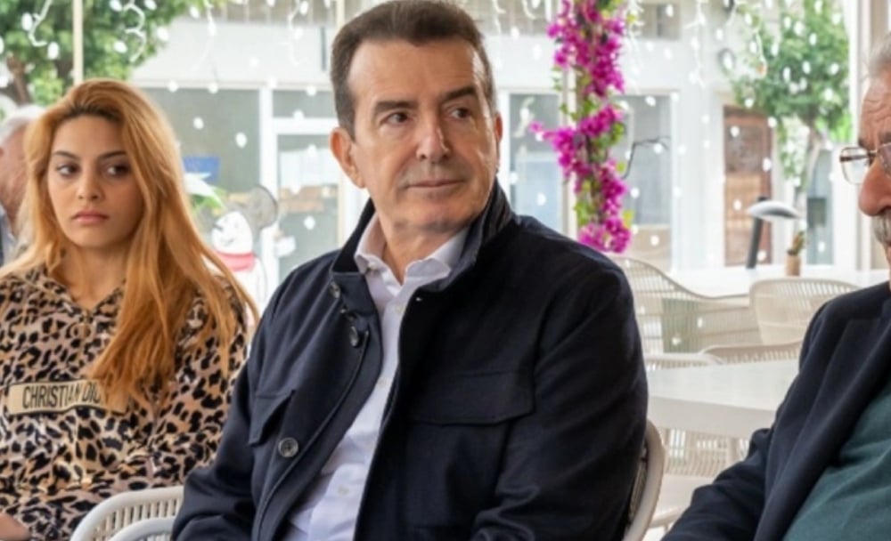 Χρυσοχοΐδης προς νέους Ρομά στην Αγία Βαρβάρα: «Είστε το παράδειγμα που μπορεί να αλλάξει την κοινωνία»