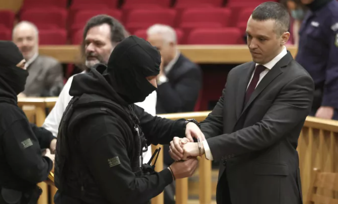 Εισαγγελέας στη δίκη της Χρυσής Αυγής: Ναζιστική ιδεολογία πίσω από την δράση της, βιτρίνα η κάθοδος στις εκλογές