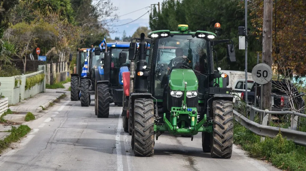 Σκληραίνουν τη στάση τους οι αγρότες και προαναγγέλουν νέες κινητοποιήσεις – Κρίσιμη σύσκεψη στις Σέρρες