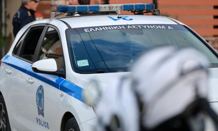 Αθήνα: 59χρονος απείλησε με τσεκούρι οδηγό μετά από καβγά στην Αργυρούπολη