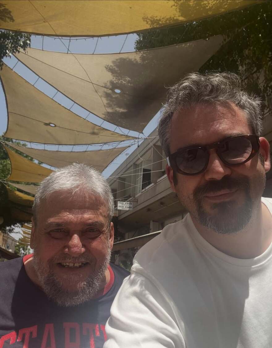 Πέθανε ο πατέρας του Πυγμαλίωνα Δαδακαρίδη: Θα ήθελα να σε είχα και άλλο, γράφει ο ηθοποιός