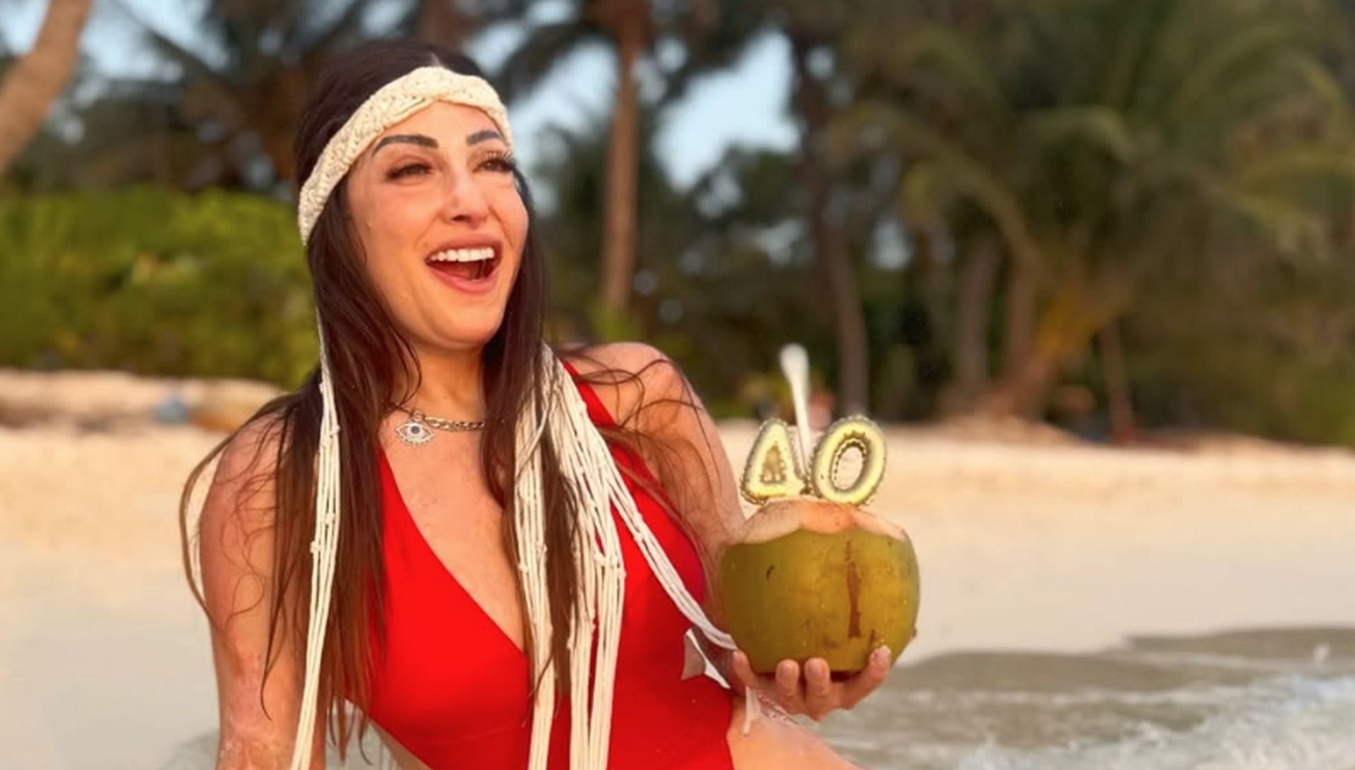 Η Ιωάννα Παλιοσπύρου γιόρτασε τα 40ά γενέθλιά της στις εξωτικές Μαλδίβες: Μια συναρπαστική δεκαετία ξεκινά