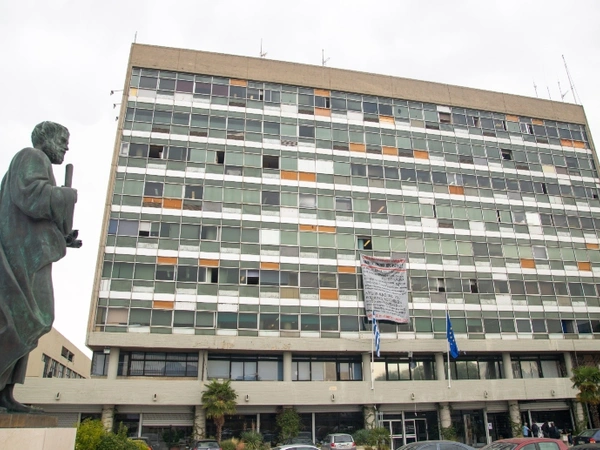 Κρούσμα μηνιγγίτιδας στο ΑΠΘ: Στη ΜΕΘ 19χρονος φοιτητής σε σοβαρή κατάσταση, ιχνηλατούνται οι επαφές του